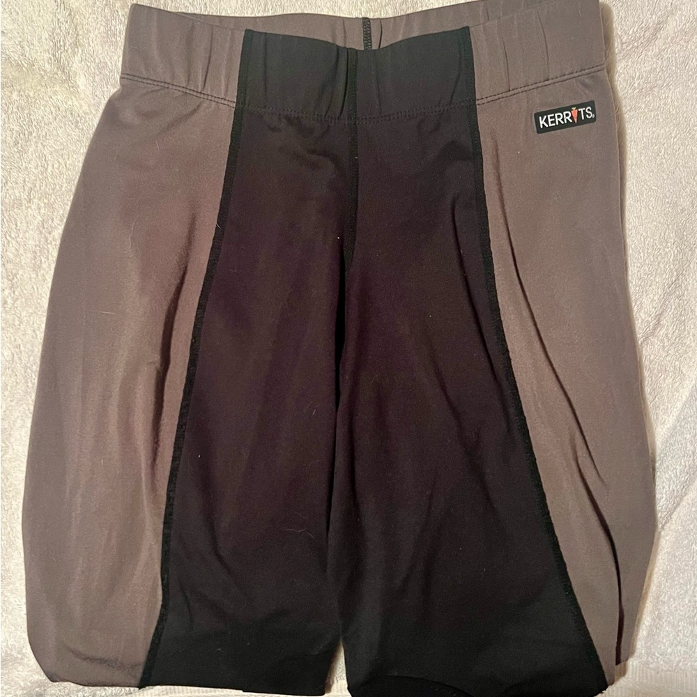 Kerrits taupe and black riding tights